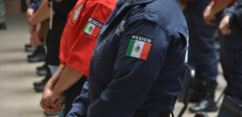 Capacitan a elementos policíacos y de atención de emergencias
