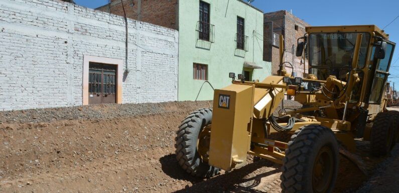 Registra un avance del 60 por ciento la reconstrucción de la Calle López Cotilla