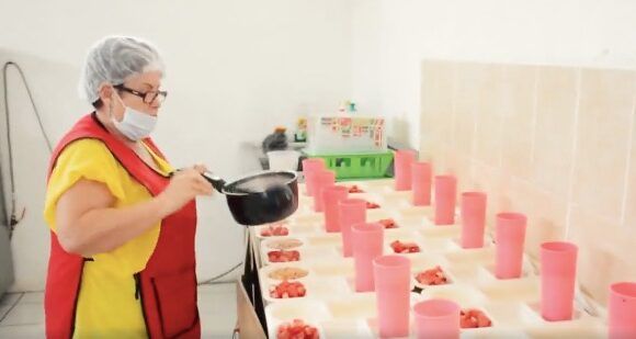 Preparan reactivación de comedores comunitarios
