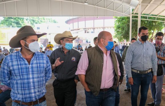 Entrega gobierno de Jalisco más de 46 mdp a ganaderos de Jalisco