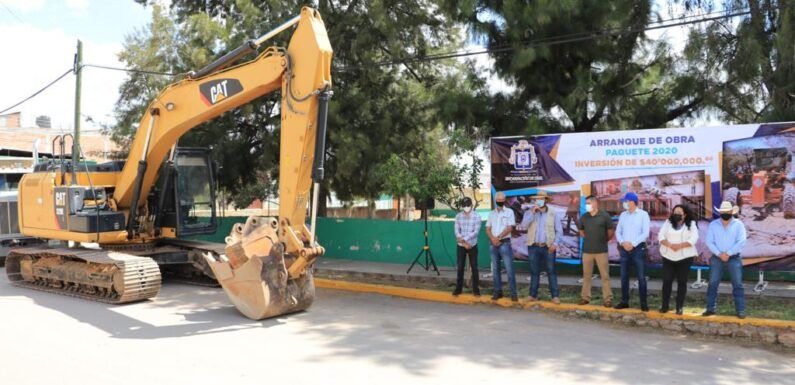 Rehabilitan calle José Ornelas de la delegación de Los Sauces