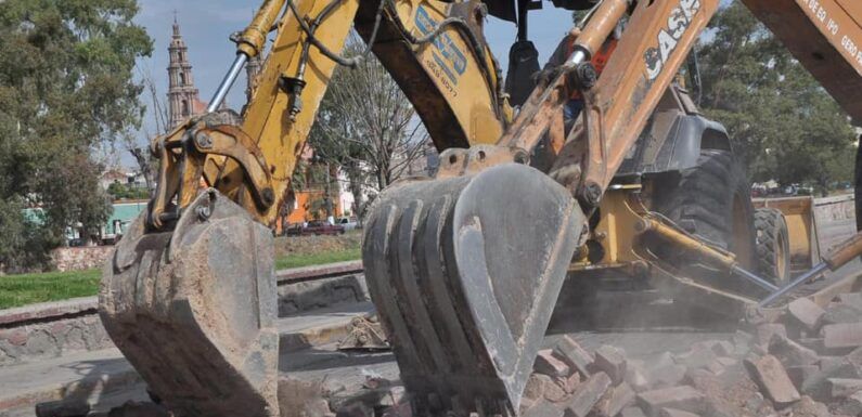Da alcalde banderazo a maratón de obra pública en Lagos