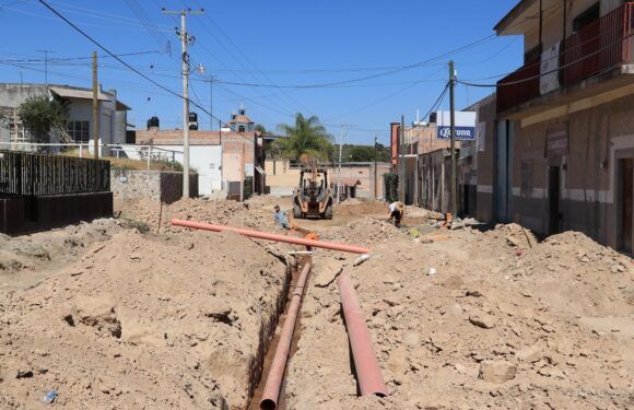 Avanzan los trabajos de rehabilitación en la calle José Ornelas