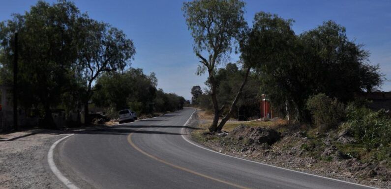 Supervisa Tecutli Gómez la nueva carretera San Cristóbal – La Troje