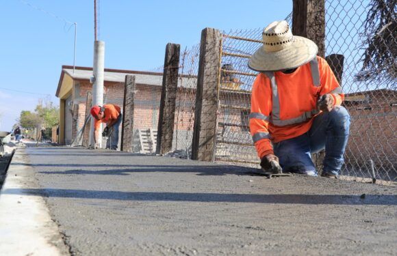 Realizan empedrado en la comunidad de La Loma