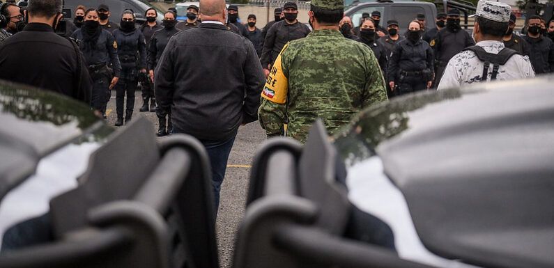Estrena uniformes Policía Estatal