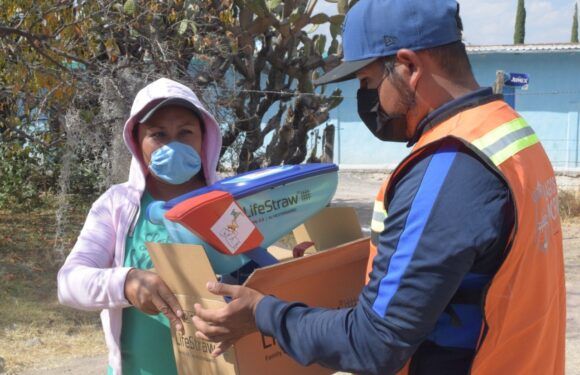 Entregan 500 purificadores de agua en comunidades rurales