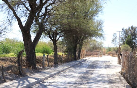 A punto de culminar trabajos en el acceso a la comunidad de La Lomita