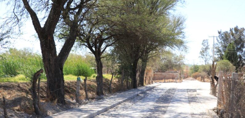 A punto de culminar trabajos en el acceso a la comunidad de La Lomita