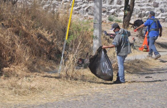 Realiza Aseo Público operativo de limpieza en distintos puntos de la ciudad