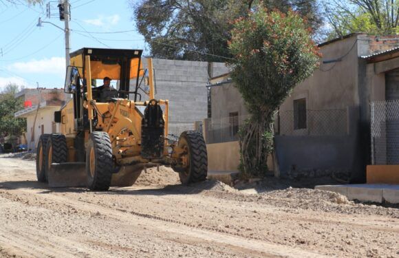 Inician trabajos en la calle Benito Juárez en San Sebastián del Álamo
