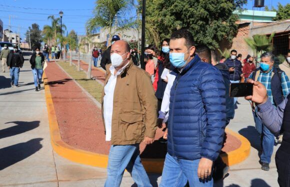 Inaugura Enrique Alfaro bulevar José María Pino Suárez en Encarnación de Díaz