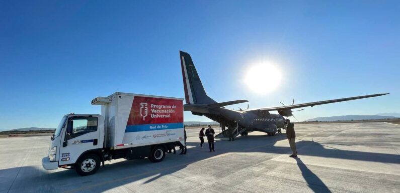 Recibe Jalisco las primeras vacunas contra COVID-19 para adultos mayores