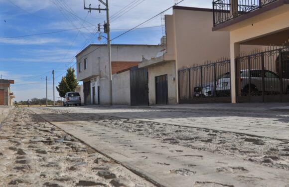 Concluyen obras de empedrado en calles de la delegación del Bajío de San José