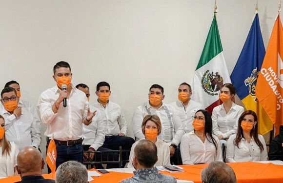 Tecutli Gómez presenta planilla de Movimiento Ciudadano para Lagos de Moreno