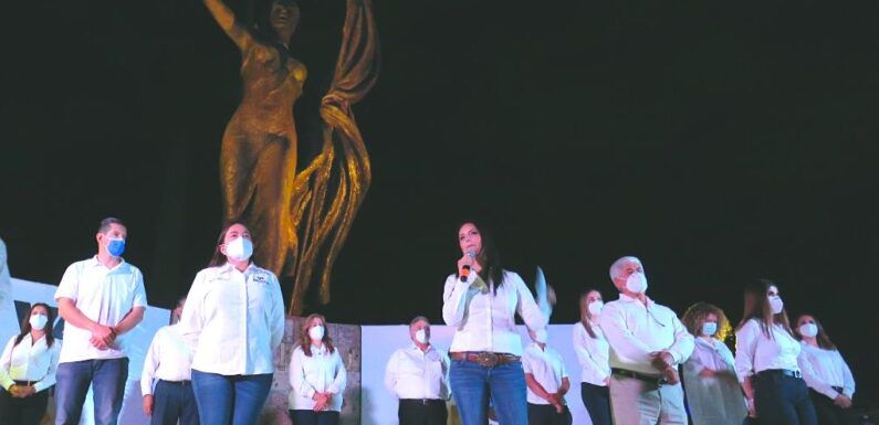 Arrancan campaña en la capital del estado candidatos a diputados federales por la coalición Va X México