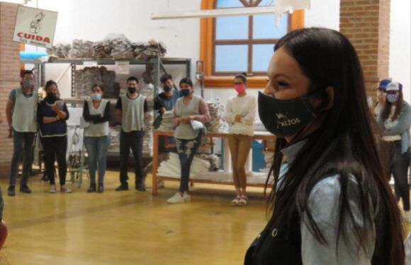 Martha Romo Cuéllar se compromete con la Industria Textil