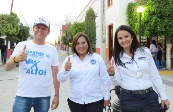 Inicia el recorrido por el distrito la candidata Martha Romo