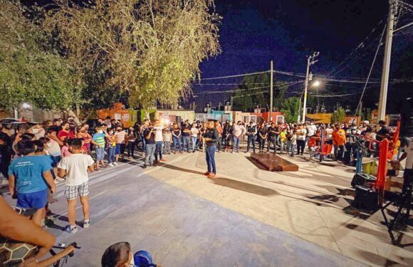 Tecutli Gómez visita Laureles del Campanario y Paseos del Sol