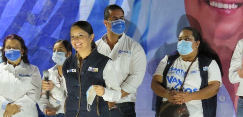 Martha Romo Cuéllar después continua recorrido del Distrito 2