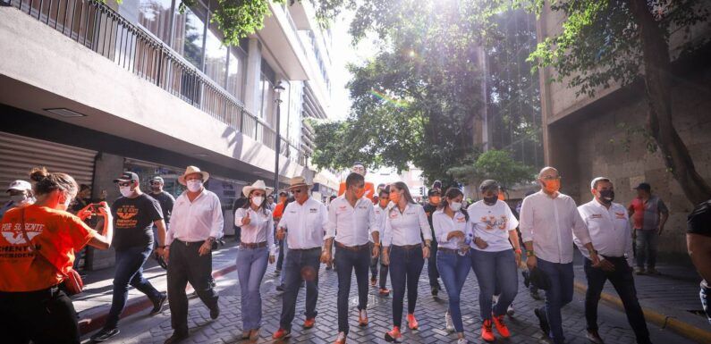Lagos de Moreno se suma a la caminata por la defensa de Jalisco
