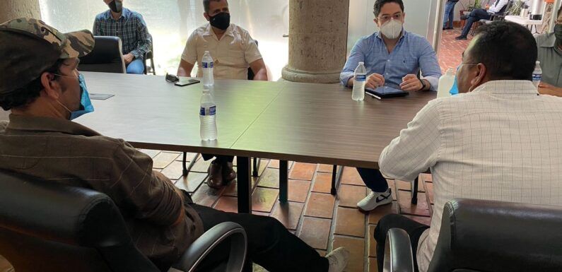 Atiende Gobierno de Jalisco a habitantes de comunidades de Teocaltiche