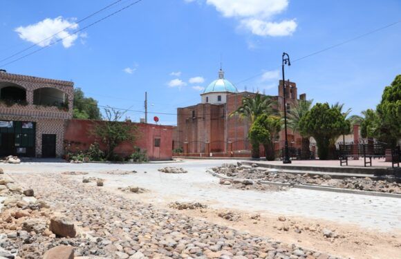 continúan los trabajos  en calles de Estación San Juan