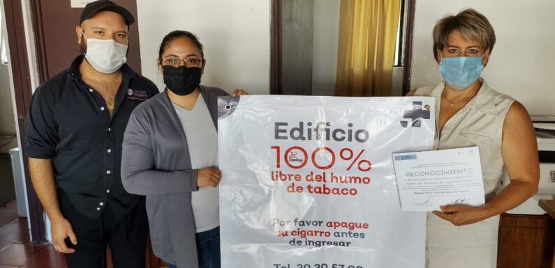 Certifican edificios del Gobierno Municipal como 100 % libres de humo de tabaco