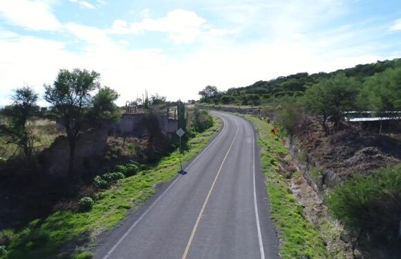 Culmina proyecto de mantenimiento para carretera a Santo Niño