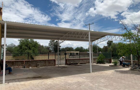 Construyen domo en la comunidad de La Pascuala  