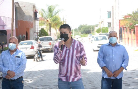 Alcalde Tecutli Gómez entrega Margarito González Rubio y Gardenia totalmente rehabilitadas
