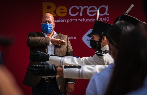 Encabeza Gobernador Enrique Alfaro arranque de Ciclo Escolar 2021–2022 en Educación Media Superior
