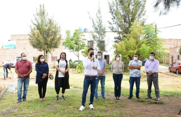 Colonia La Adelita contará con espacio público rehabilitado, Tecutli Gómez da inicio a la obra