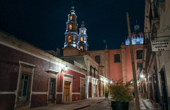 El centro histórico cuenta ya con nueva iluminación led