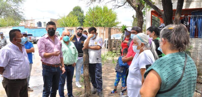 Tecutli Gómez apoyará a vecinos afectados por inundación en La Laguna
