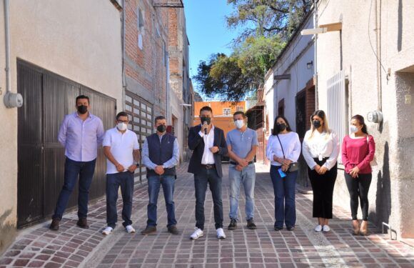 Entrega Gobierno Municipal dos calles renovadas y un parque lineal