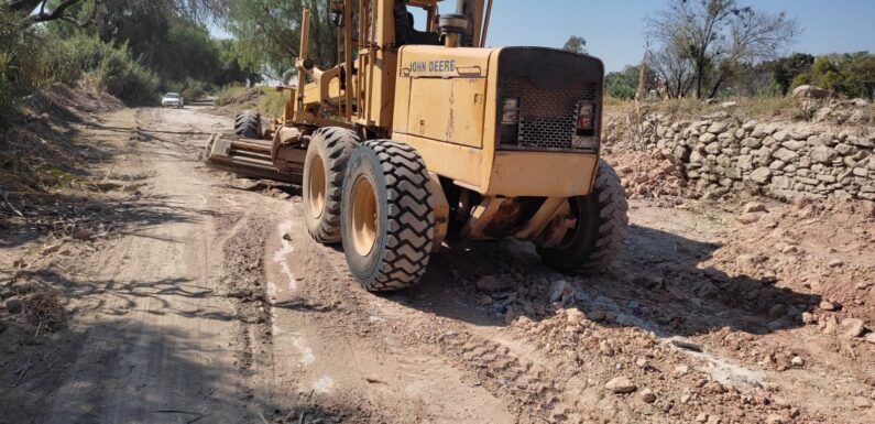 Rehabilita Dirección de Obras Públicas camino al Pirulito
