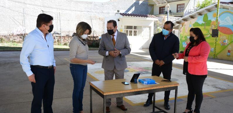 Implementan programa piloto de seguridad en escuelas públicas