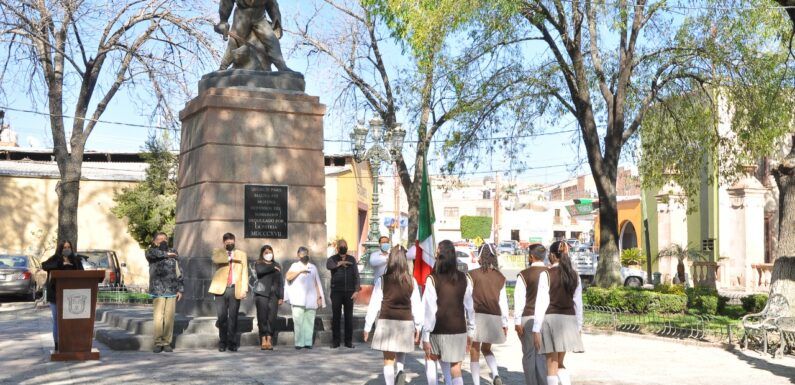 Conmemoran 247 aniversario  del natalicio del Héroe Pedro Moreno González