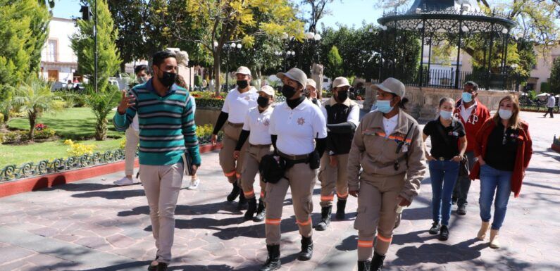 Reciben capacitación personal de Turismo y Policía Vial dirigida a la atención turística