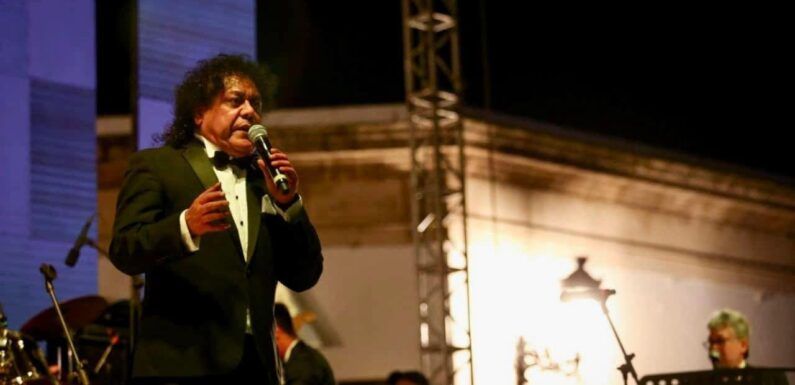 Todo un éxito la presentación de los Ángeles Negros en el Centro Histórico 