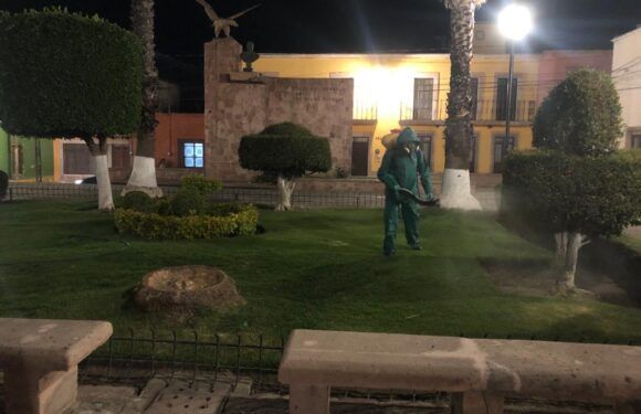 Realiza Dirección de Ecología fumigación en colonias y espacios públicos