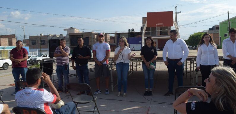  Implementan programa de Reactivación de Espacios Públicos en  La Esmeralda
