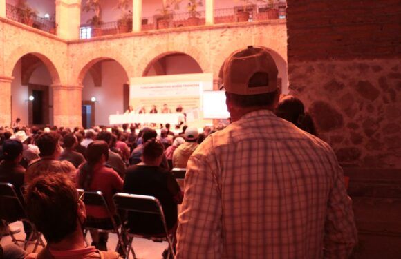 Realiza Atención al Migrante “Foro informativo sobre trámites migratorios”