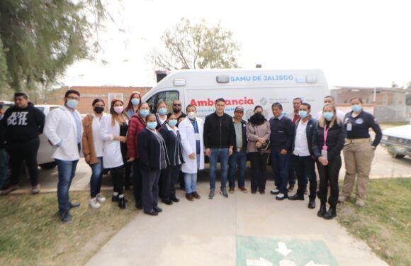 Entrega Tecutli Gómez en Betulia nueva ambulancia para la zona norte del municipio