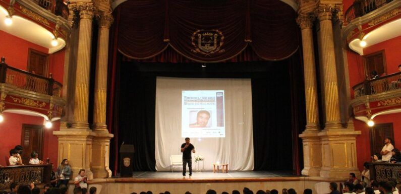 Cesar Andrade imparte conferencia “El partido más importante de mi vida”