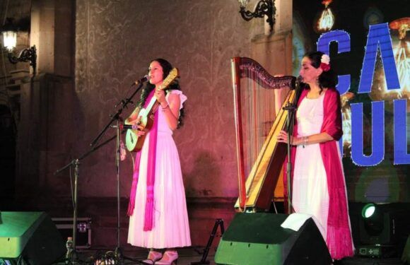 Con son jarocho y zapateado celebra “Voces y ritmos” a las mamás de Lagos de Moreno