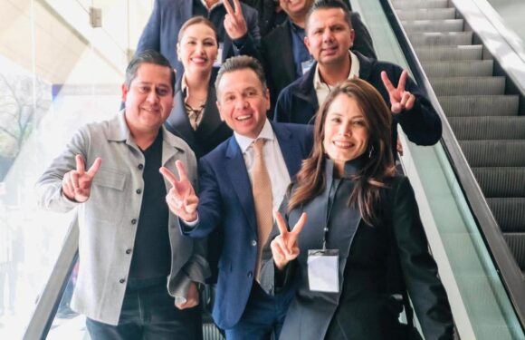 Asiste Edgar González a Encuentro Nacional Municipal 