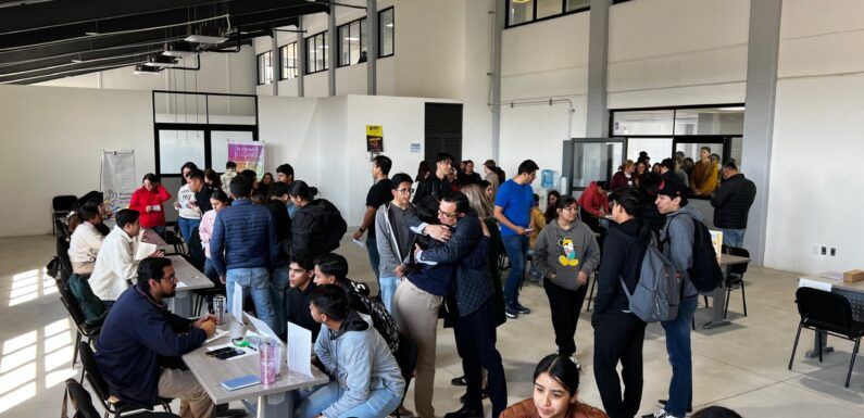 Llevan reclutamiento masivo a estudiantes del Tecnológico Superior de Jalisco 