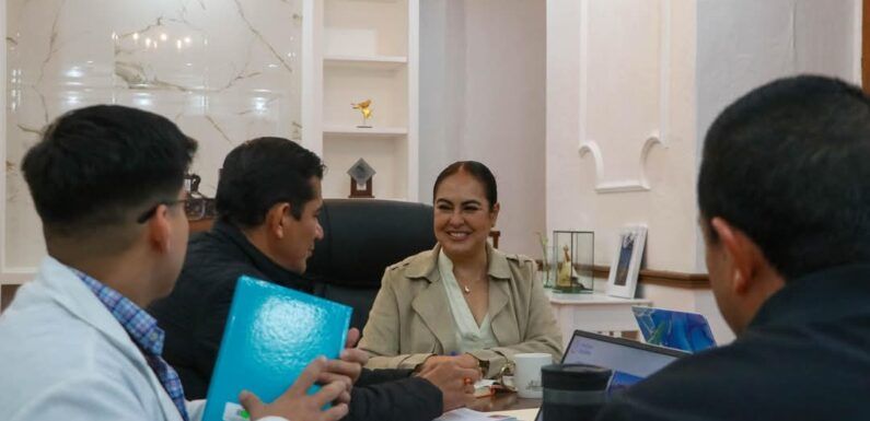 Se reúne Erika Cuevas con autoridades de la Secretaria de Salud